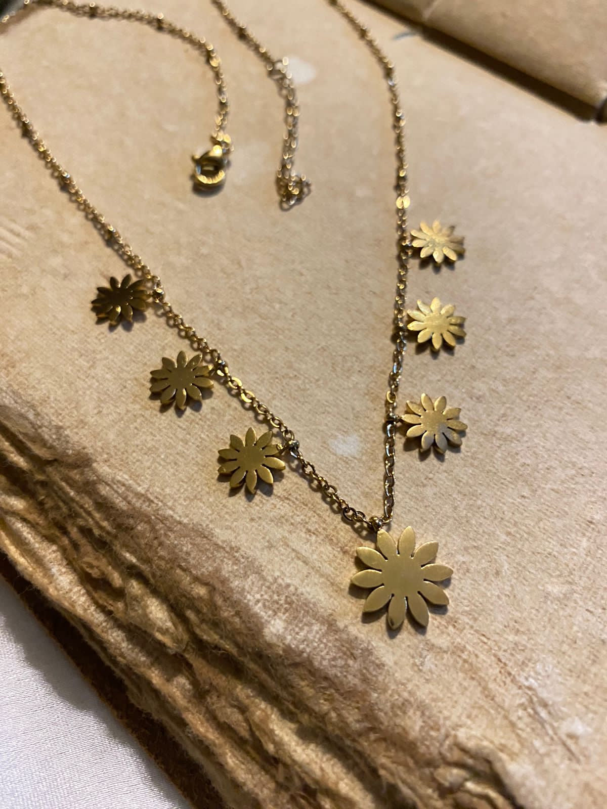 Fauna Dangling Charms Neckpiece