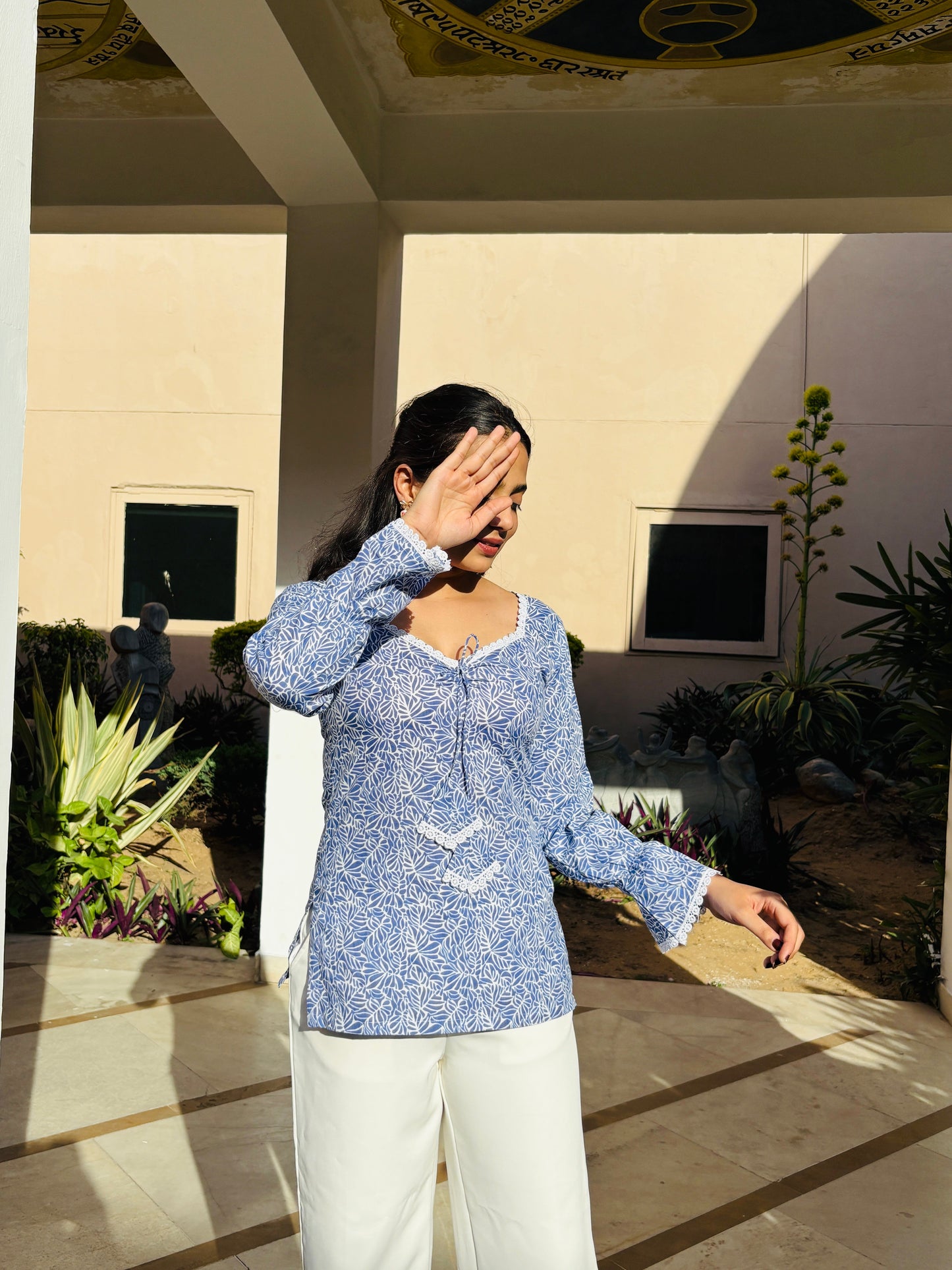 Noor Balloon Sleeves Blue Top