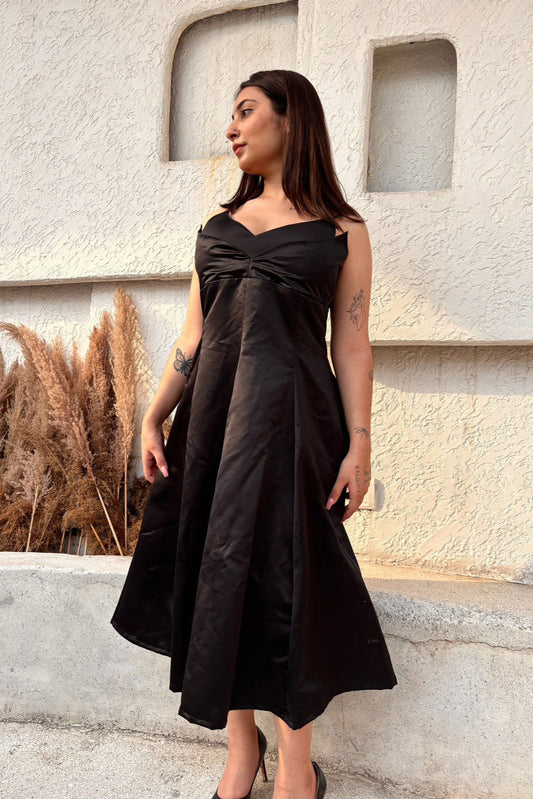 Swan Noir Flare Dress