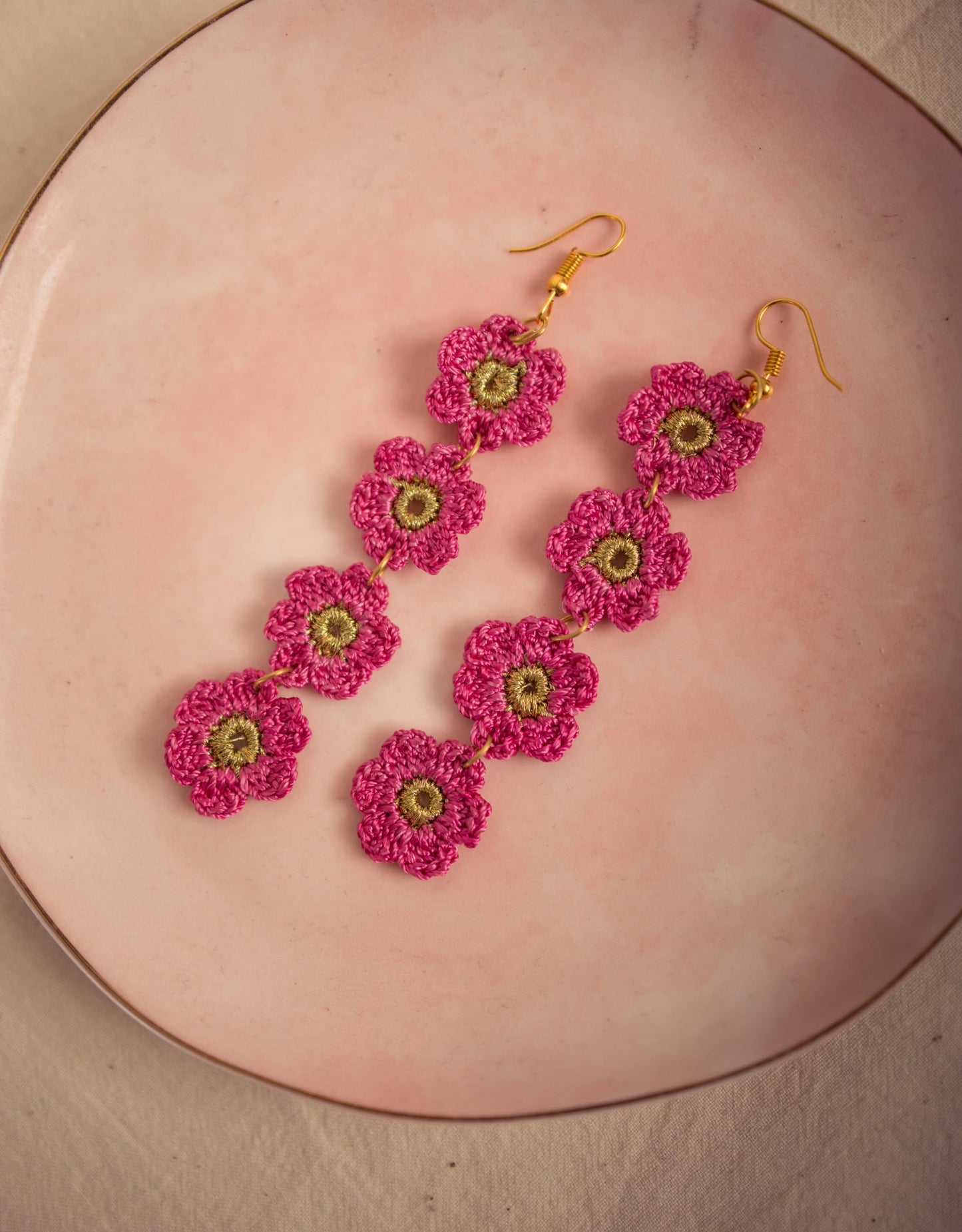 Hand-crocheted Daisies Danglers