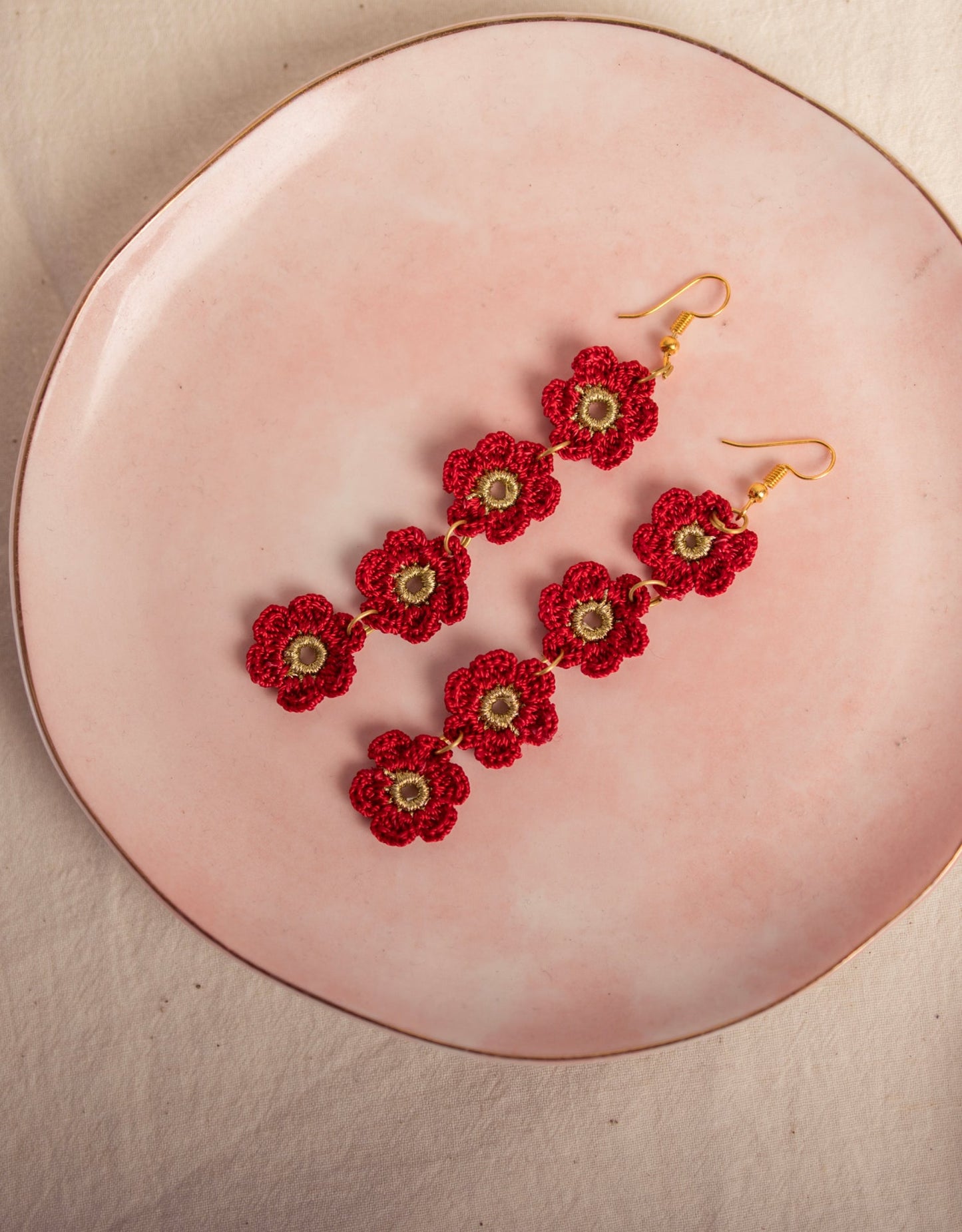 Hand-crocheted Daisies Danglers