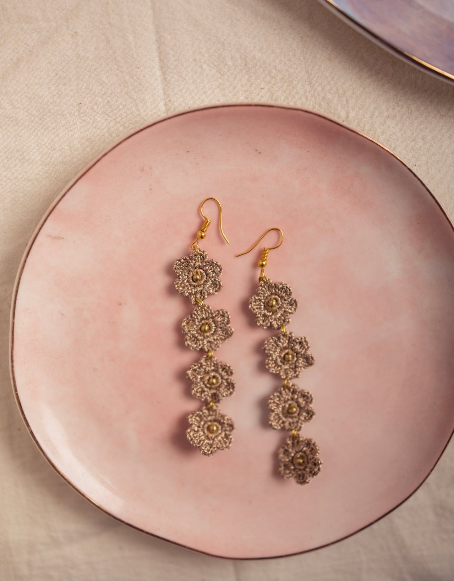 Hand-crocheted Daisies Danglers