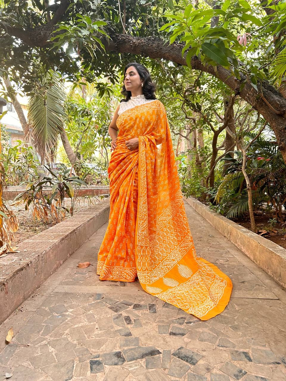 Sunset Aura Hand Block Printed Ready to Wear Pocket Saree