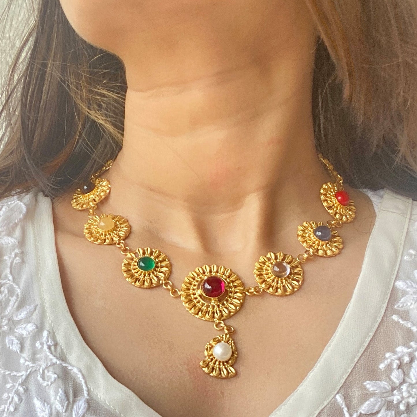 Navratna Gemstone Haar