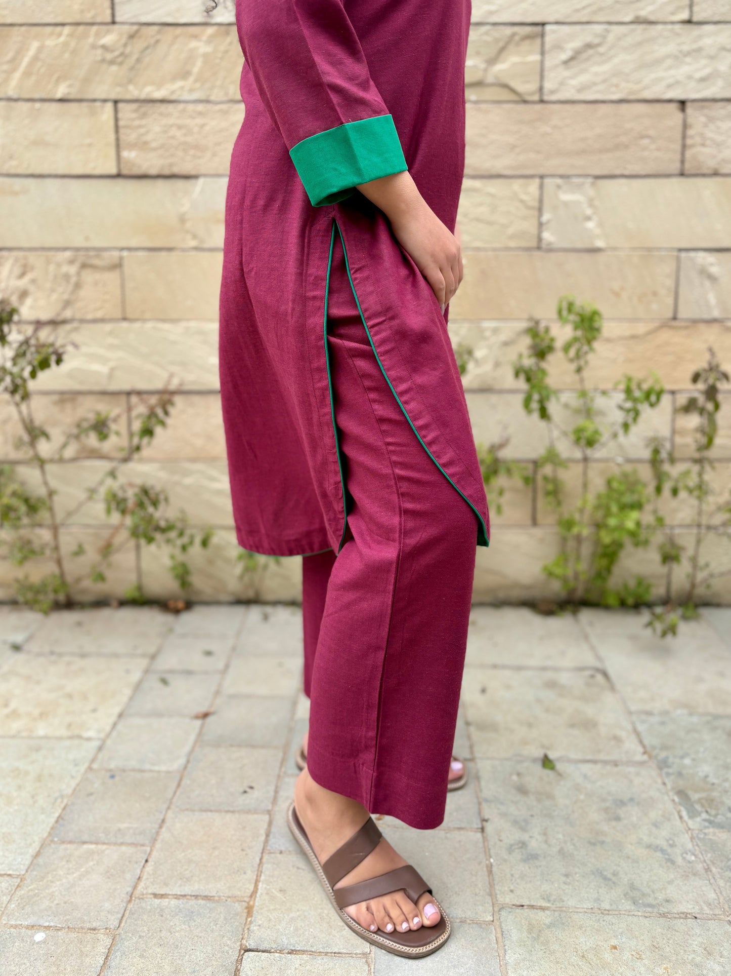 Meera Linen Kurta Set