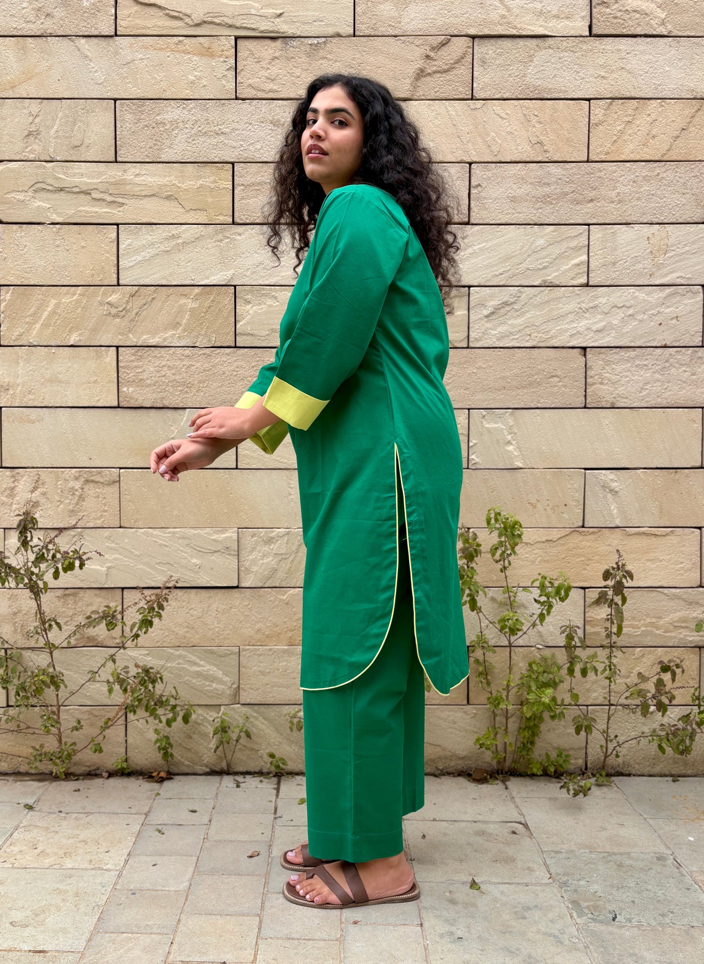 Meera Linen Kurta Set