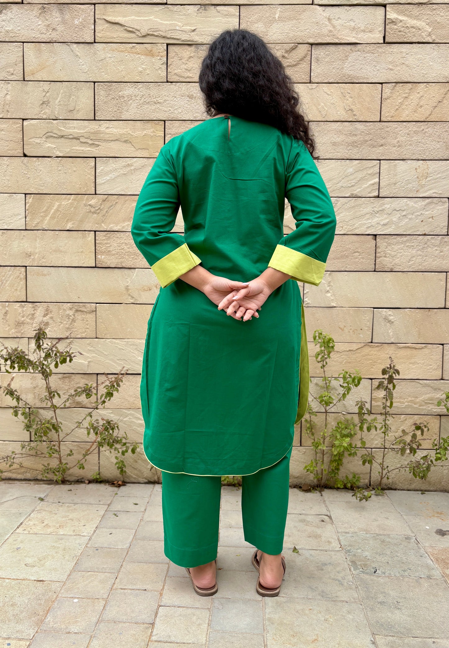 Meera Linen Kurta Set