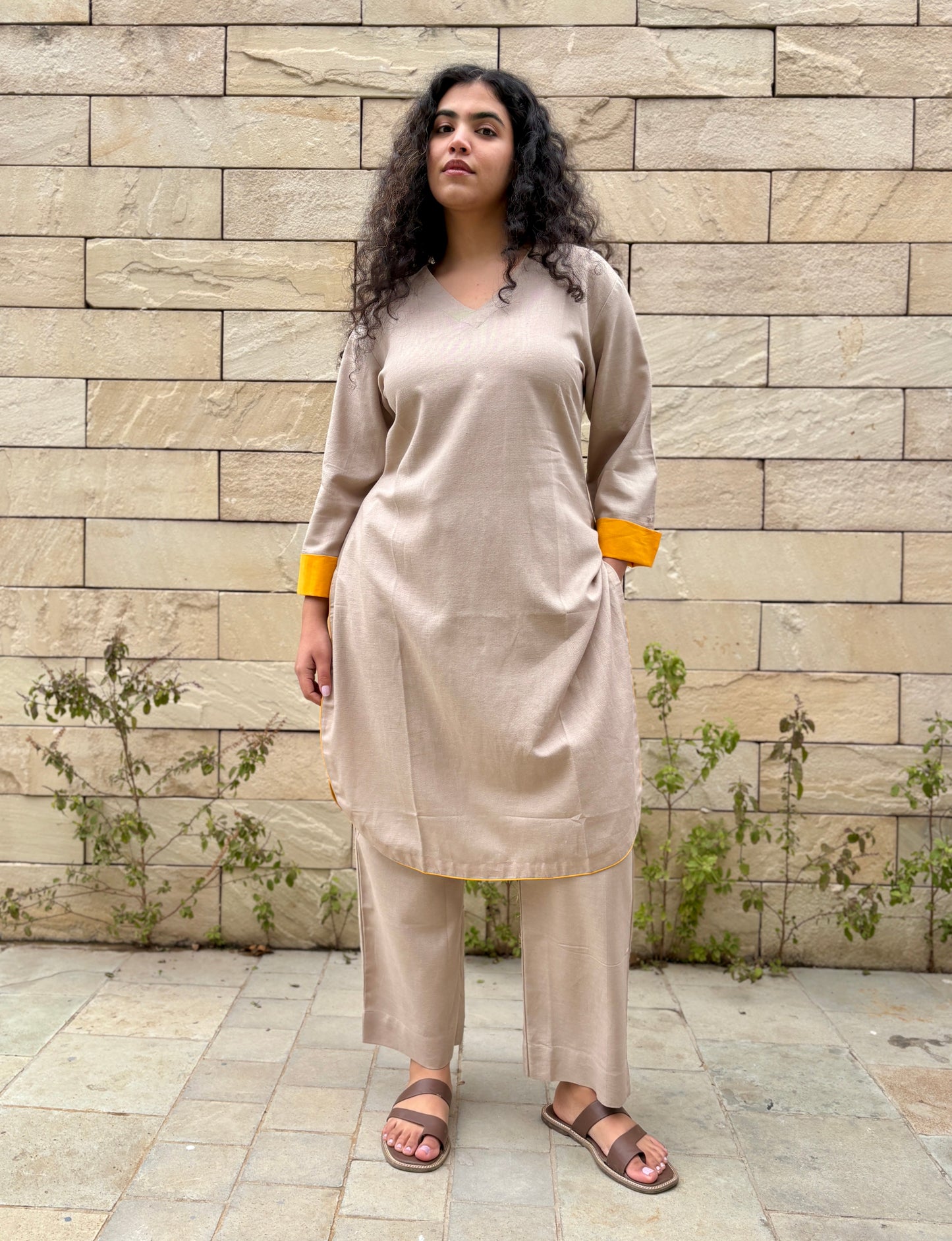 Meera Linen Kurta Set