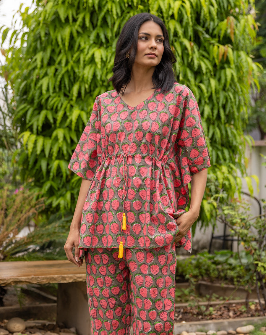 Soha Strawberry Chill Jams Cotton Co-ord Set