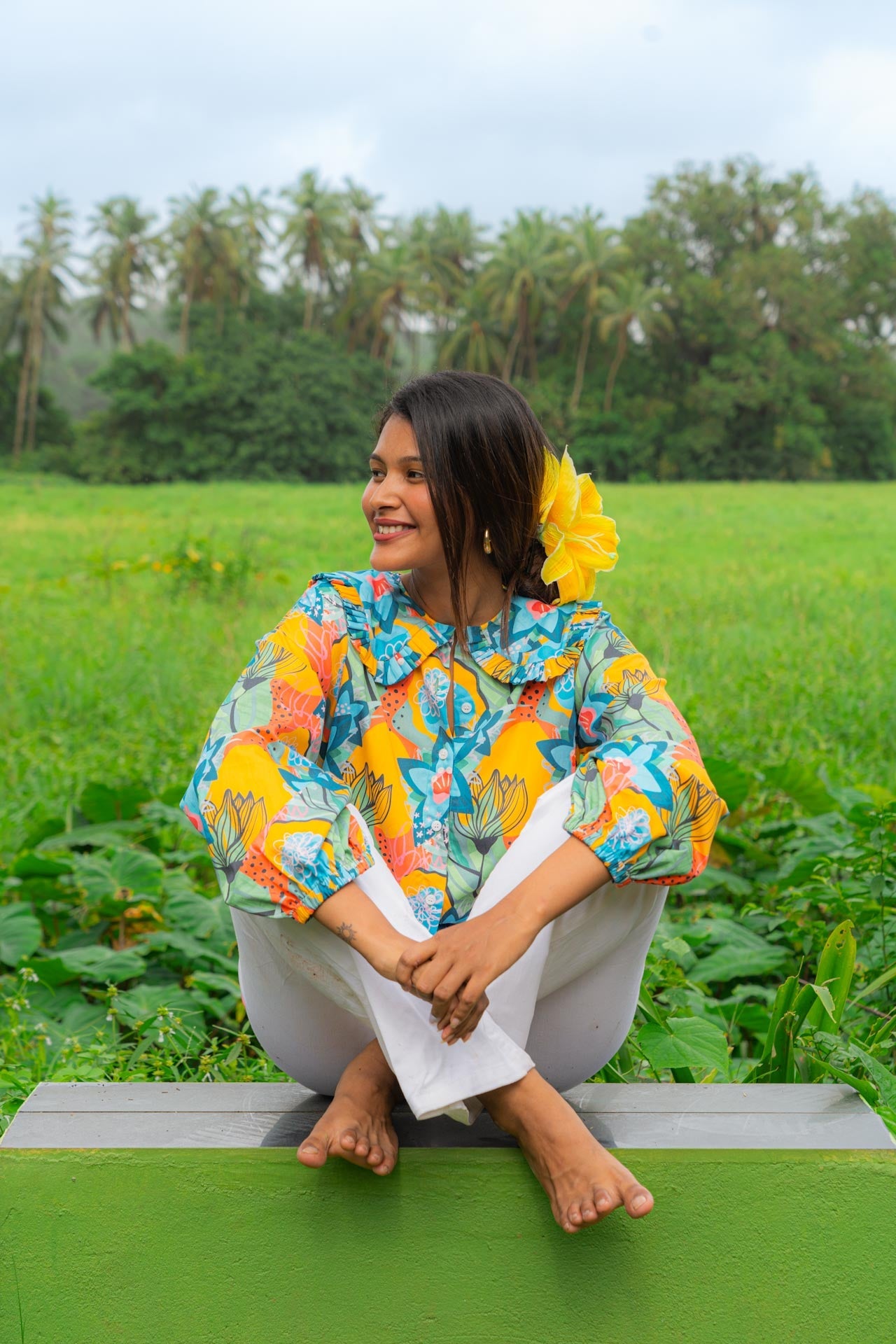 Picnic Date Blooming Love Cotton Collared Top