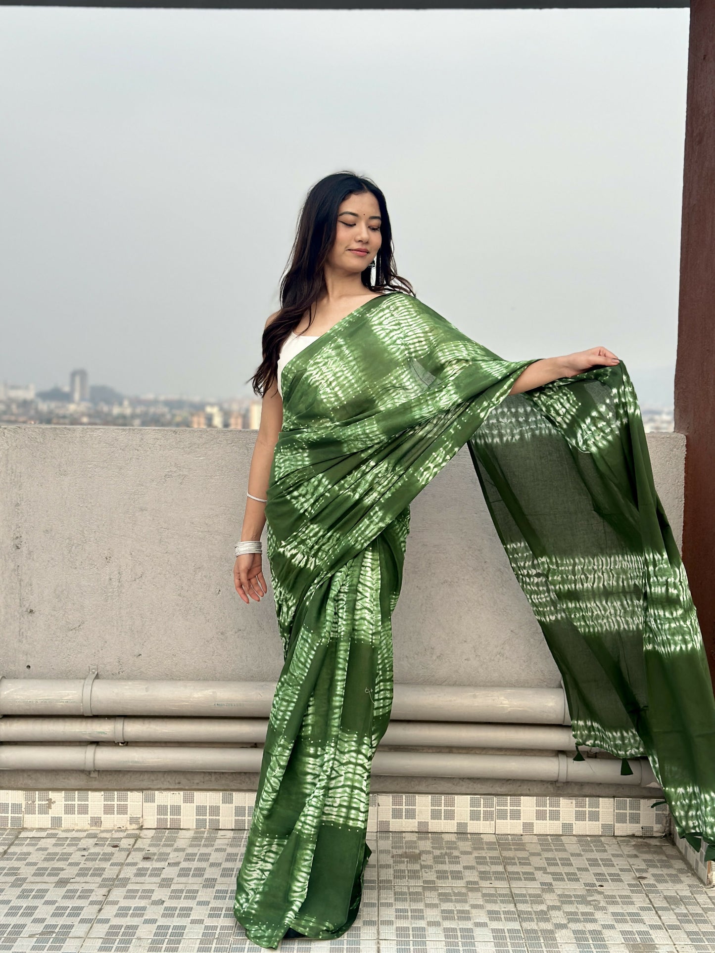 Dhaani Tie & Dye Shibori Saree
