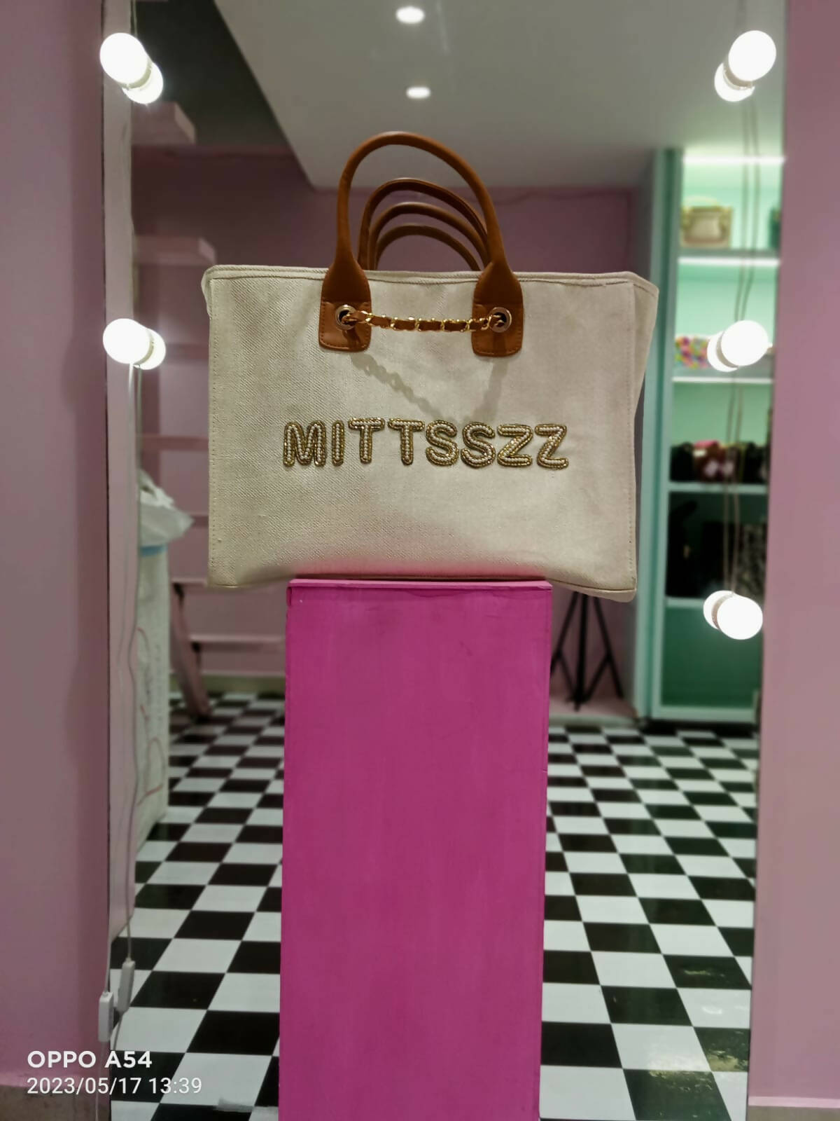 Travel Tote - Black/Beige