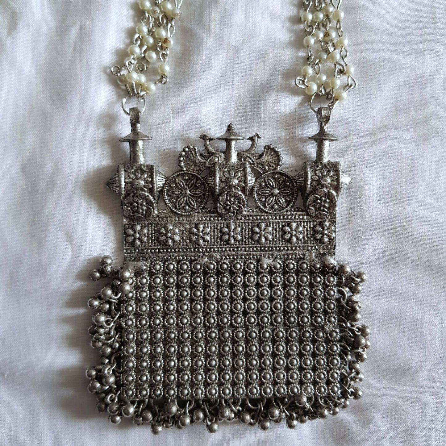 Choras Peacock Pendant With Pearl Strings