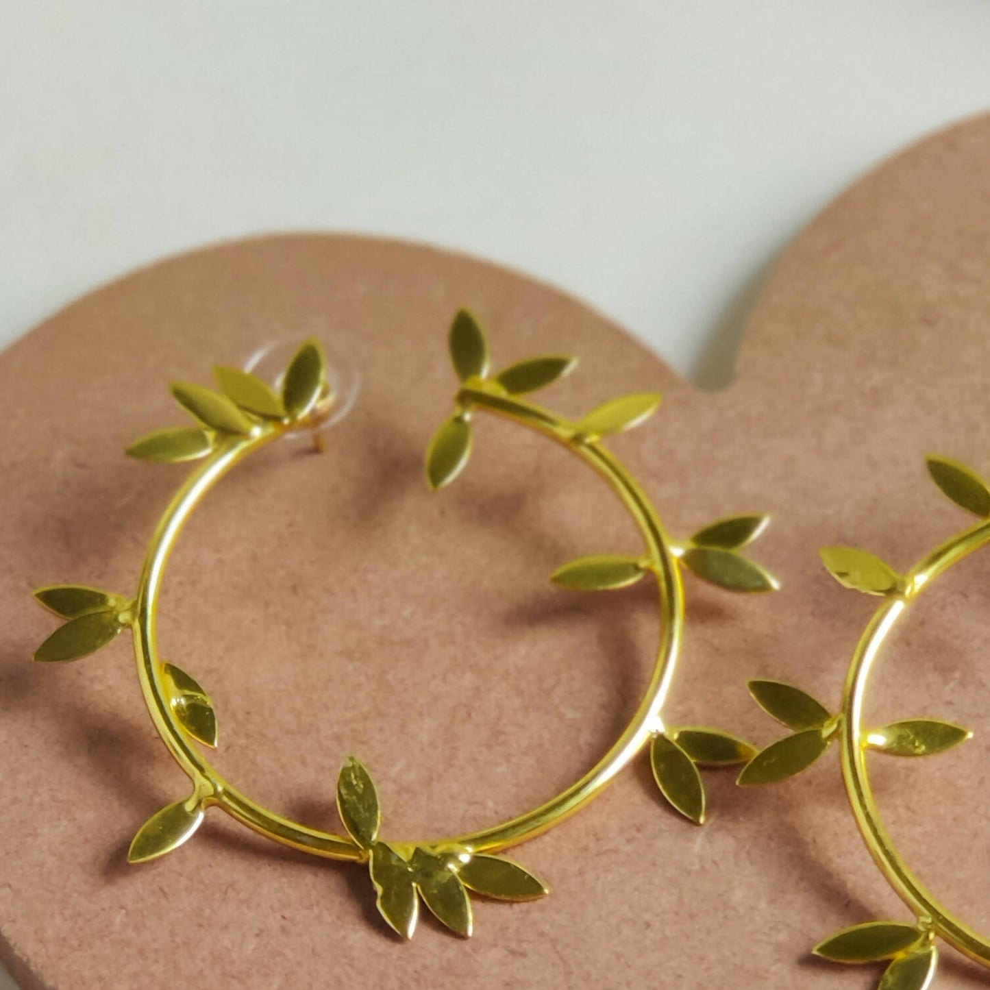 Vine Hoops