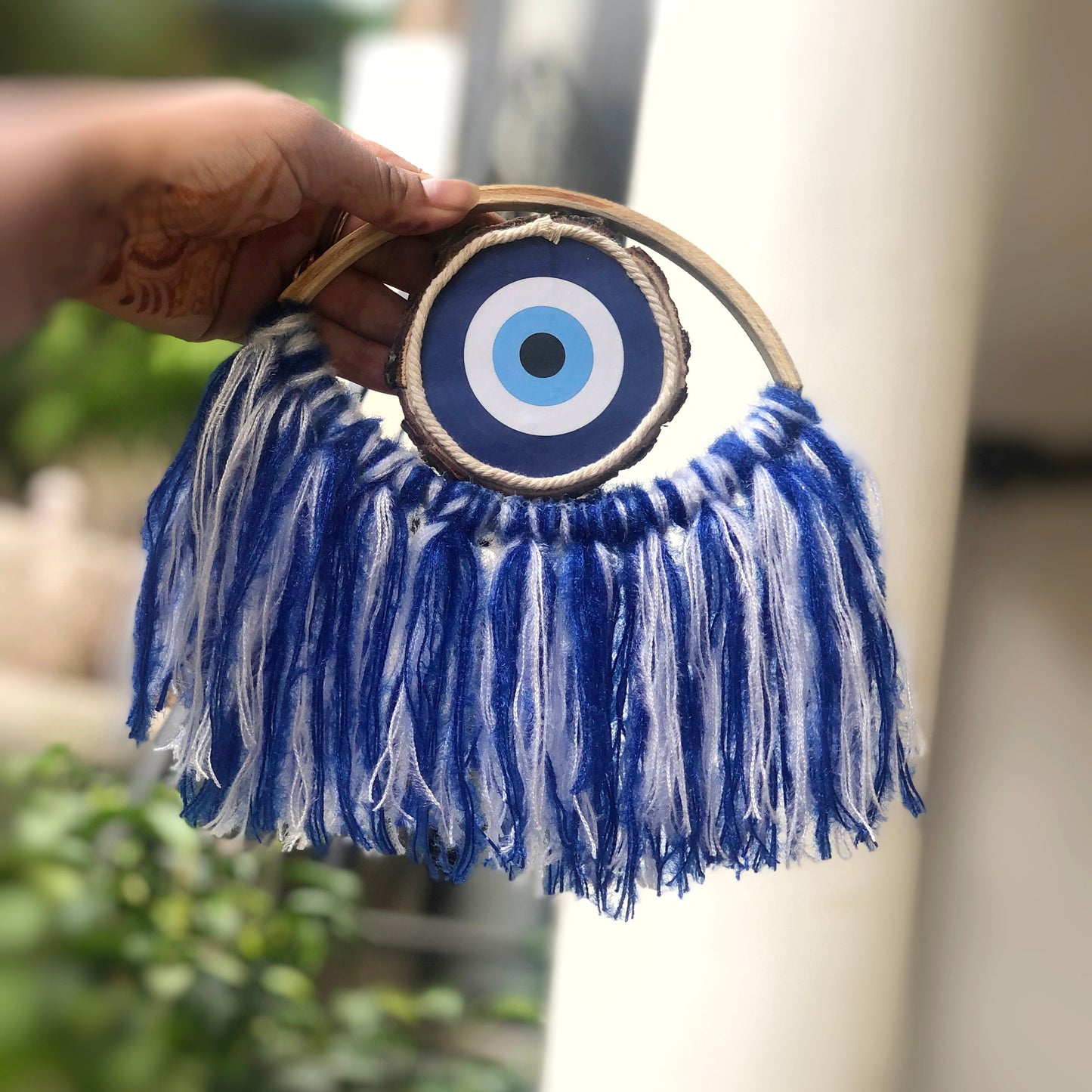 I see You - Blue & White