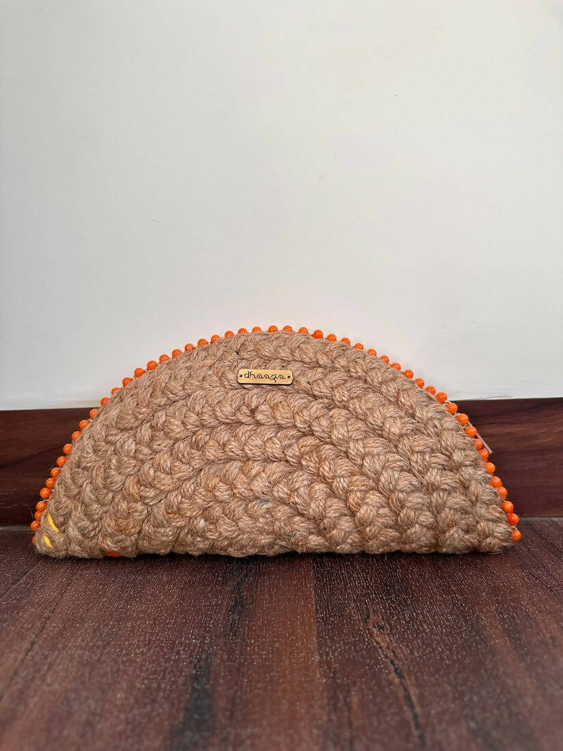 Half moon clutch