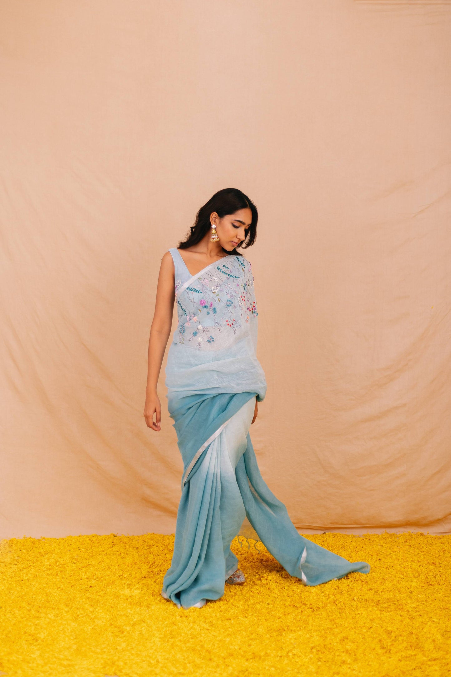 Kumud Linen Saree