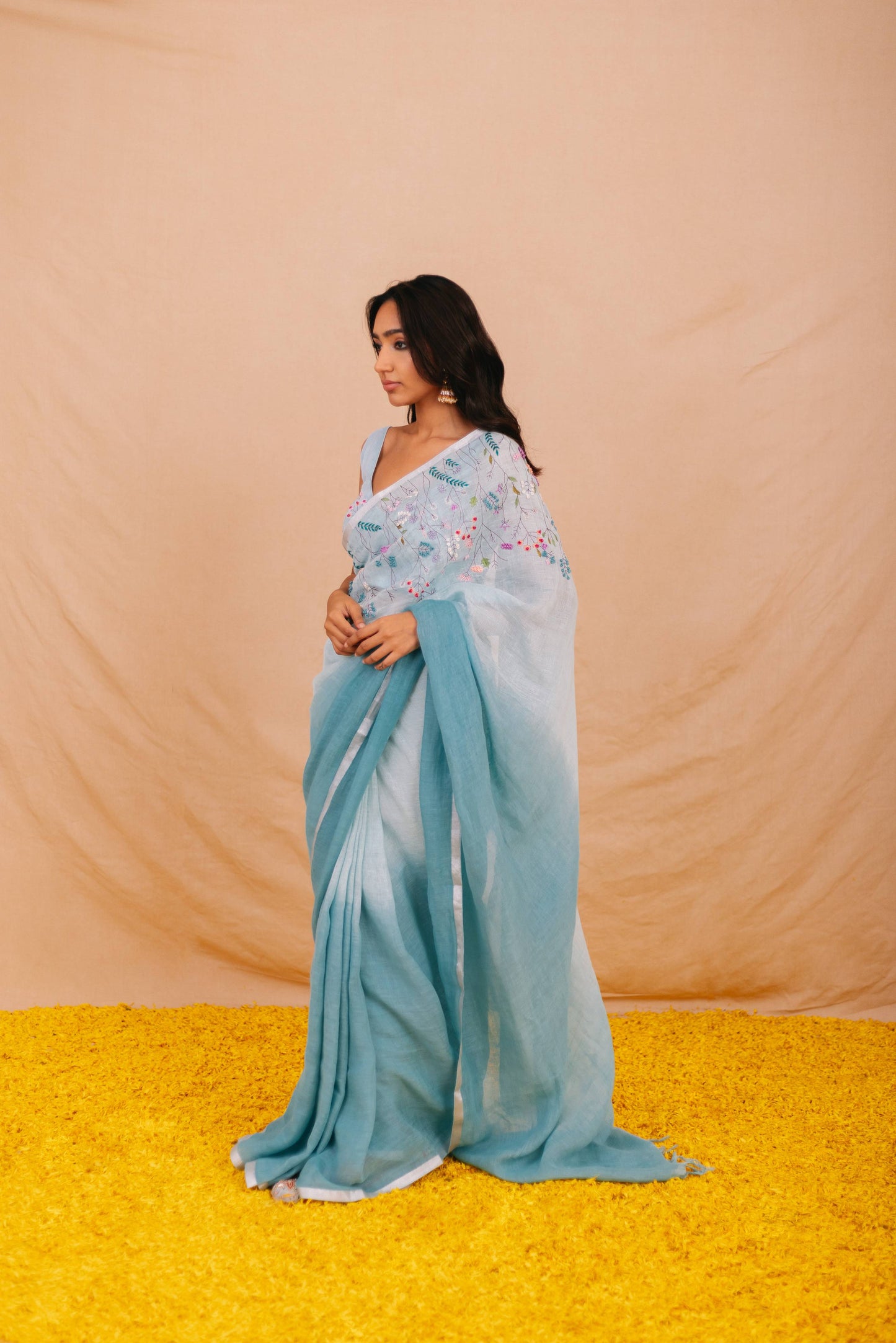 Kumud Linen Saree