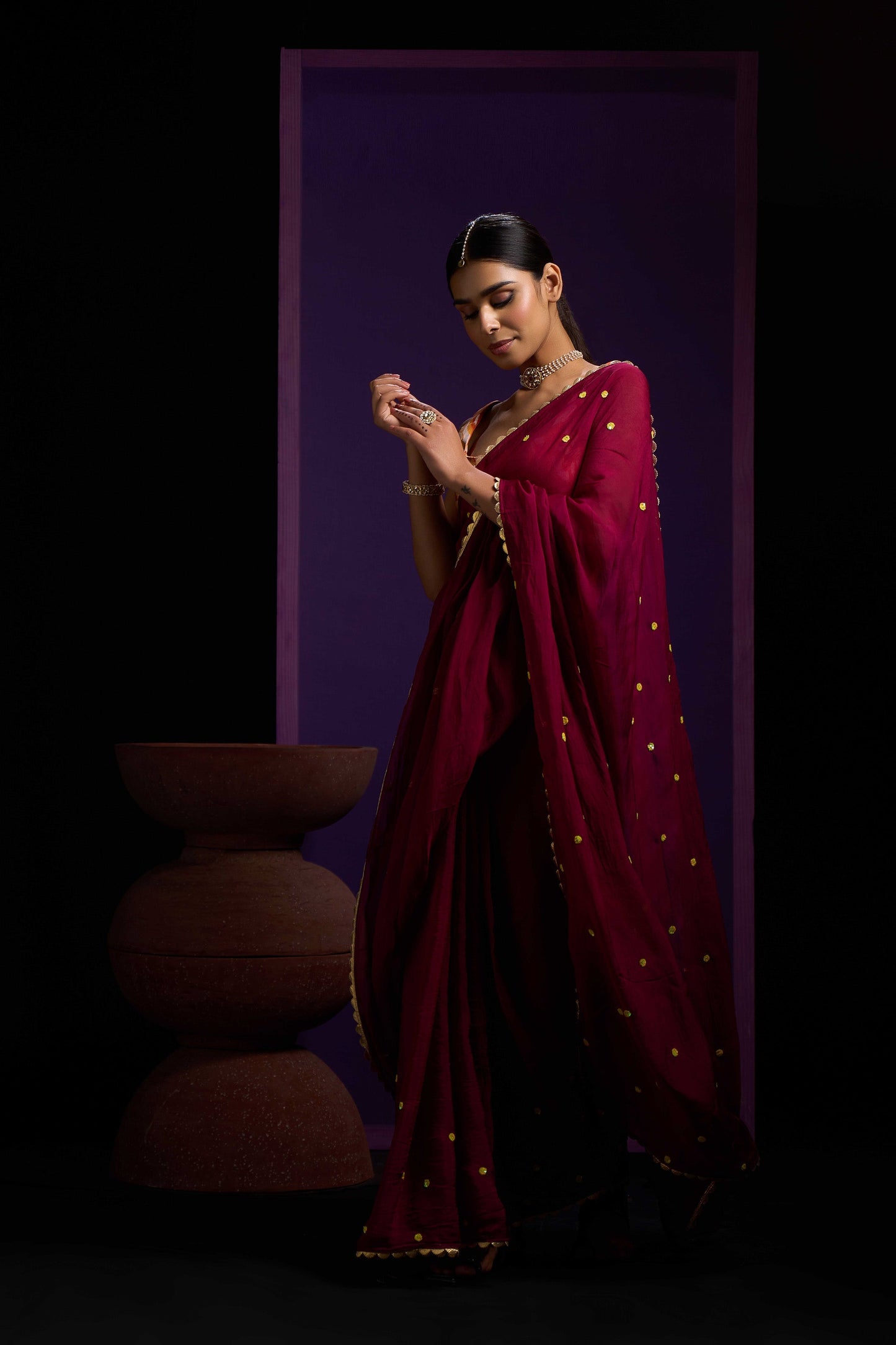 Noori Mahroon Organza Handwork Saree