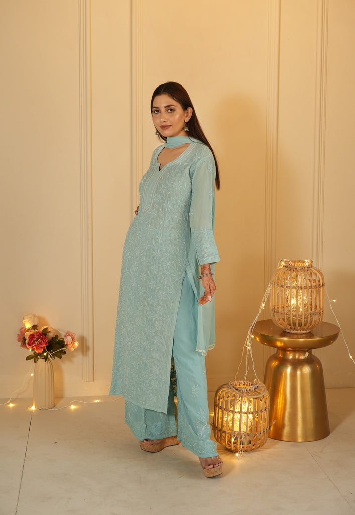 Sia Chikankari And Pearl Set
