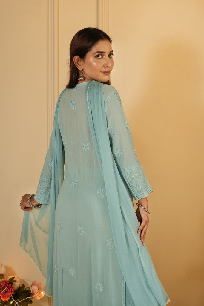 Sia Chikankari And Pearl Set