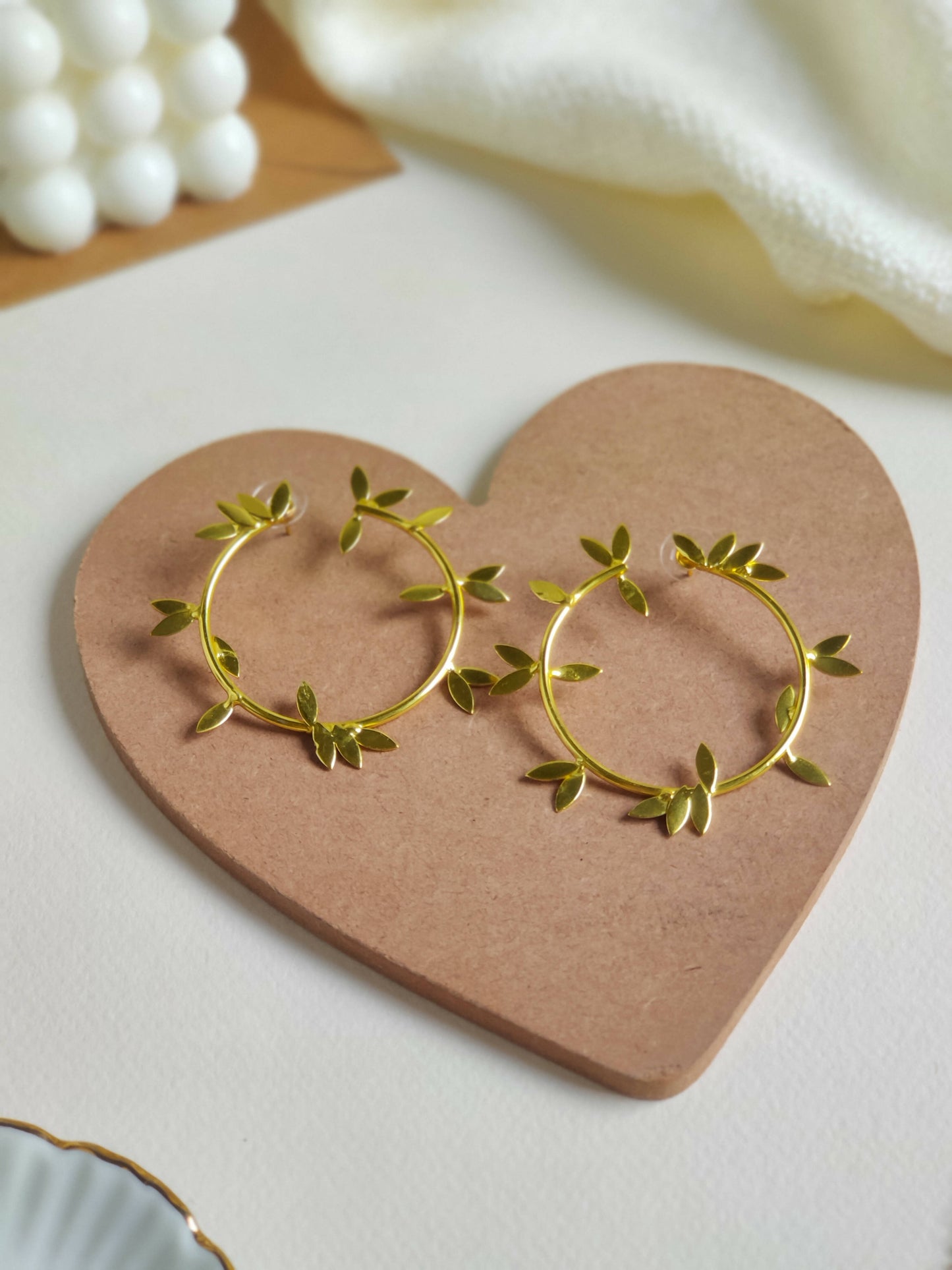 Vine Hoops