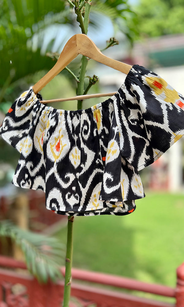 Charcoal Black Ikat Crop Top Pants Set