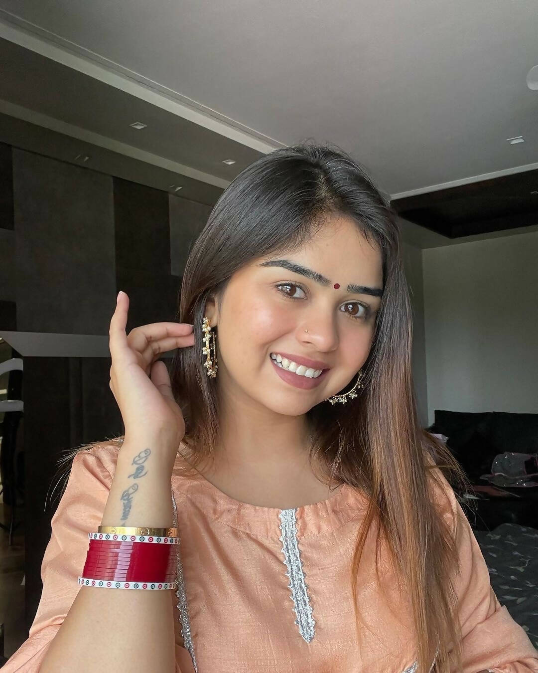 Pearl Raindrop Hoops