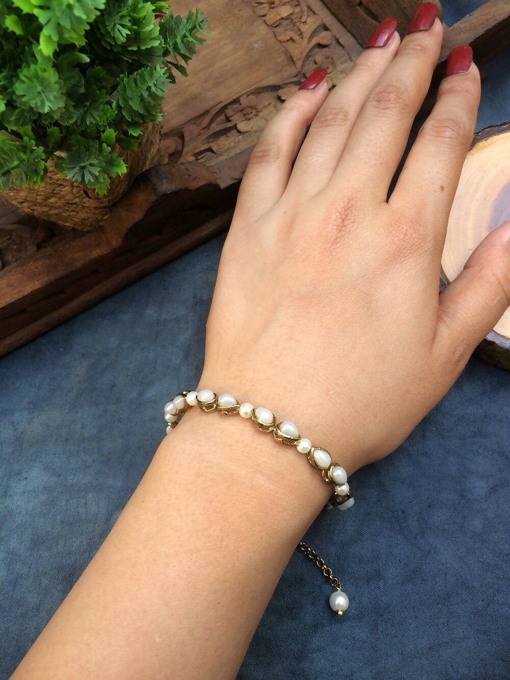 Drop Kundan and Pearl Bracelet