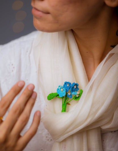 Handcrafted Pearl Jewel Brooch