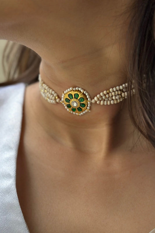Gulmohar Kundan Choker