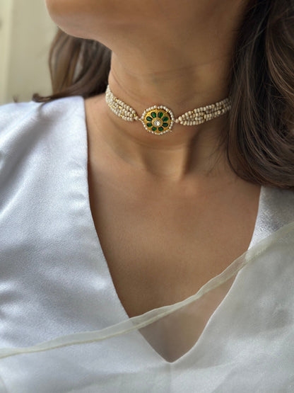 Gulmohar Kundan Choker