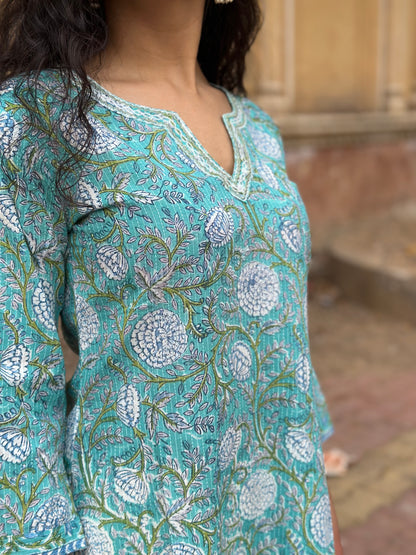 Amer Straight Embroidered Kurta