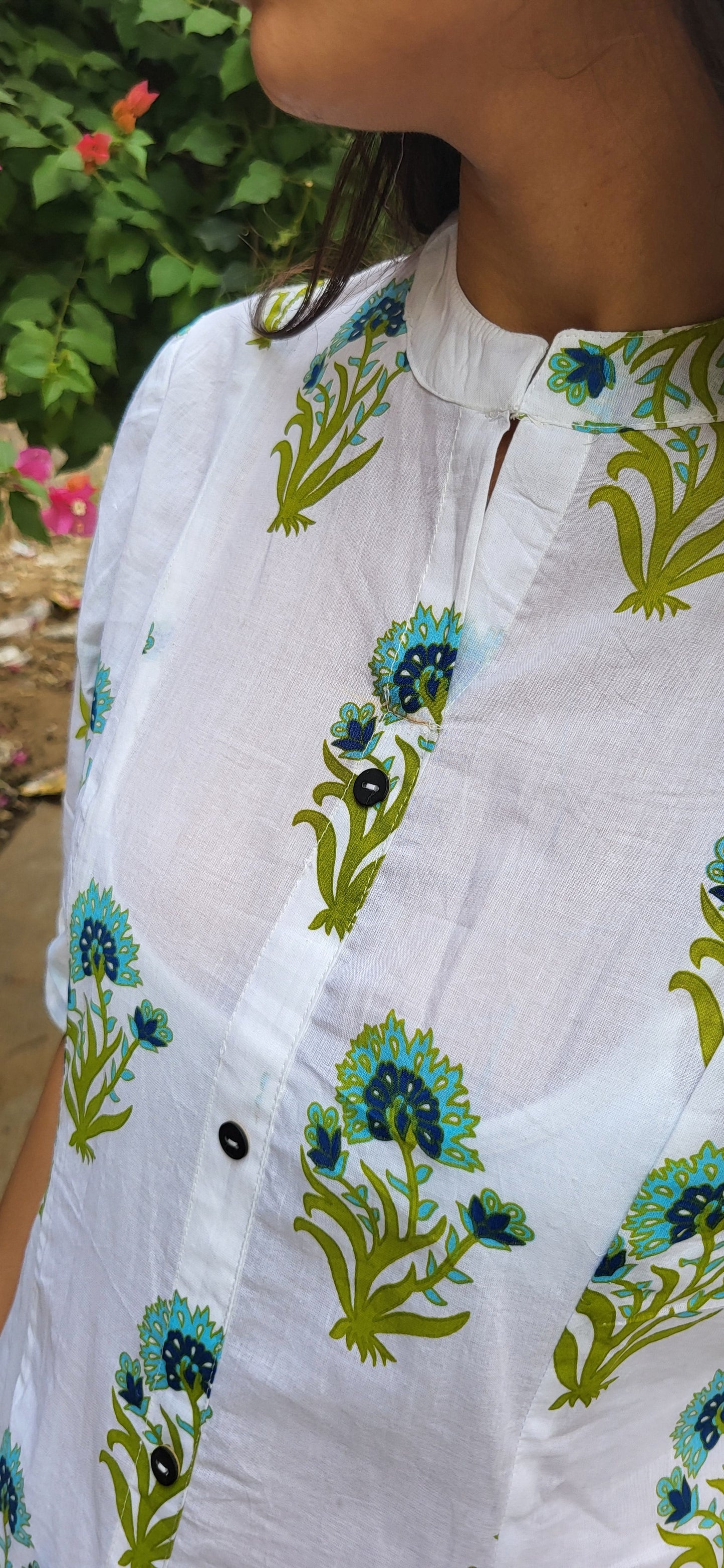 Suhani Sanganeri Floral Kurta Set