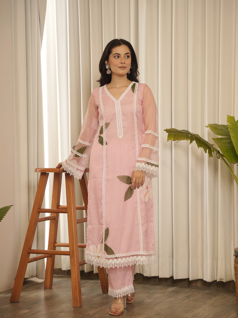 Handpainted Phool Organza Suit Set