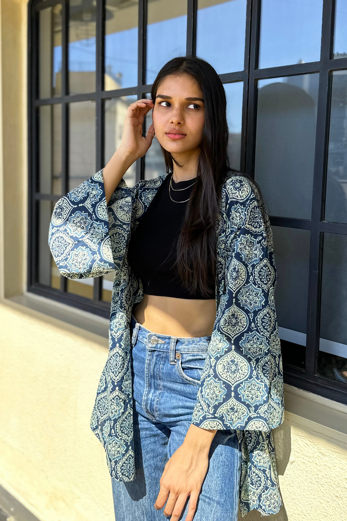 Freesize Unisex Ajrak Hand-Printed Cotton Shrug in Blue