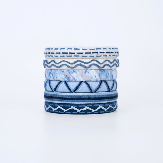 Aarvari Blue & White Threadwork Bangle Set