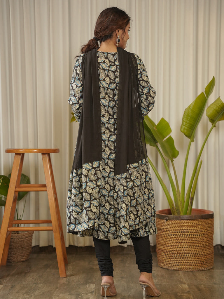 Bahar Leaf Block Print Cotton Suit Set