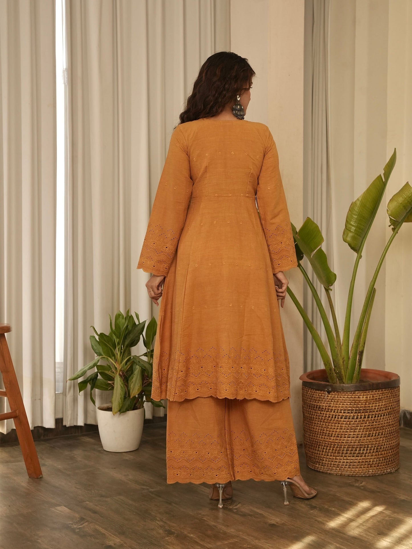 Gulaab Solid Cotton Kurta Set