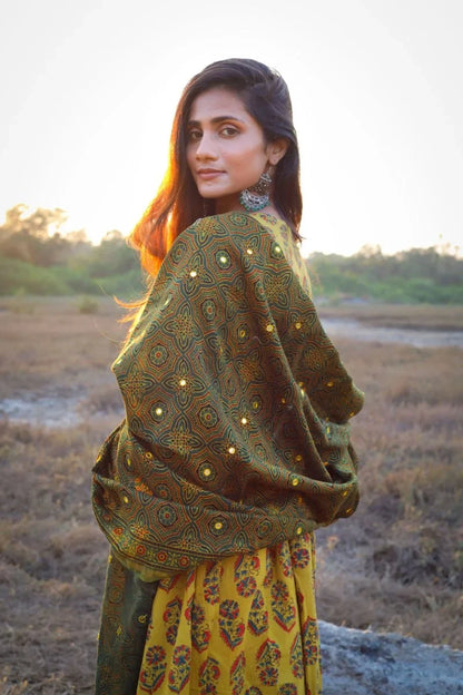 Mehndi Green Chanderi Silk Dupatta with mirror work