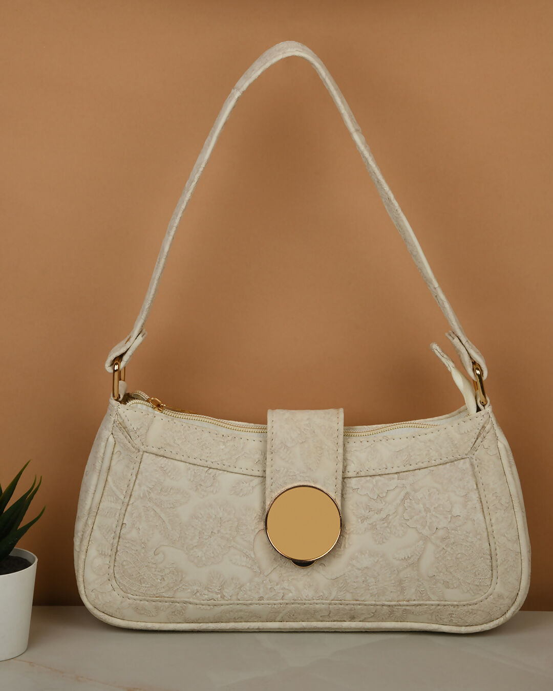 Pearl white Baguette Bag 2