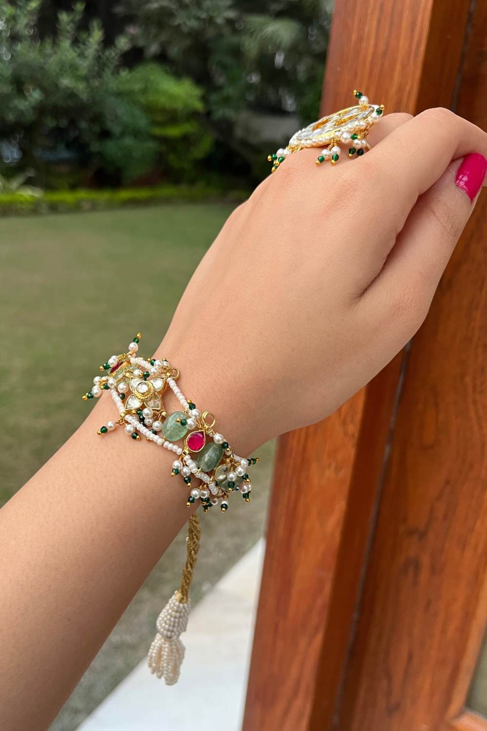 Bridal Hathphool- With Detachable Ring & Bracelet