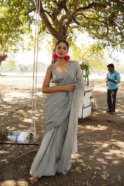 Cola Ice Gola I Grey Handloom Cotton Silk Saree