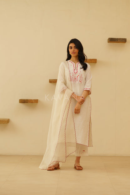 Farog Embroidered Kurta Set