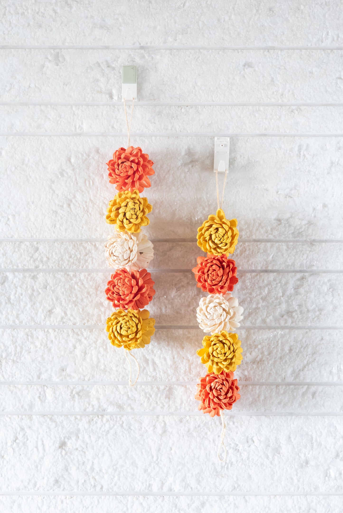 Eco-Friendly Sola Wood Flowers Garlands (Set of 2)