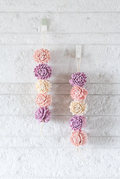 Eco-Friendly Sola Wood Flowers Garlands (Set of 2)