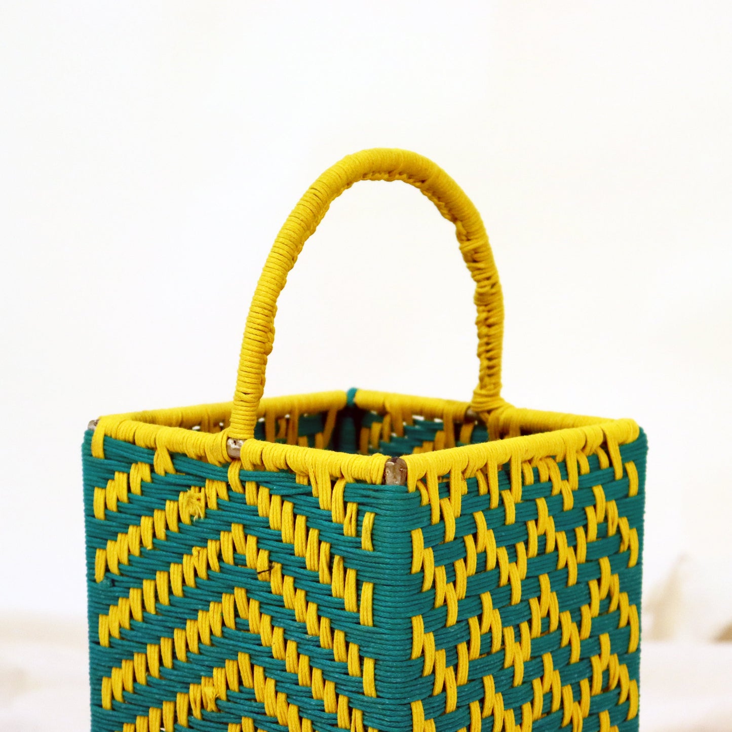 Wine/Bottle Hand-woven Basket