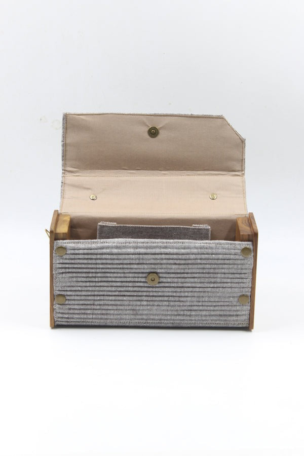 Cadet Box Clutch - Single Sleeve