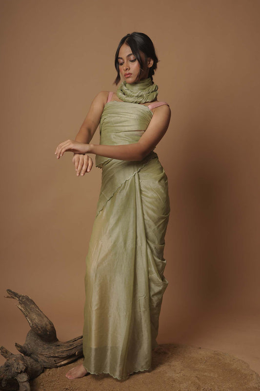 Woodland Nymph Fern Green Scallop Border Saree