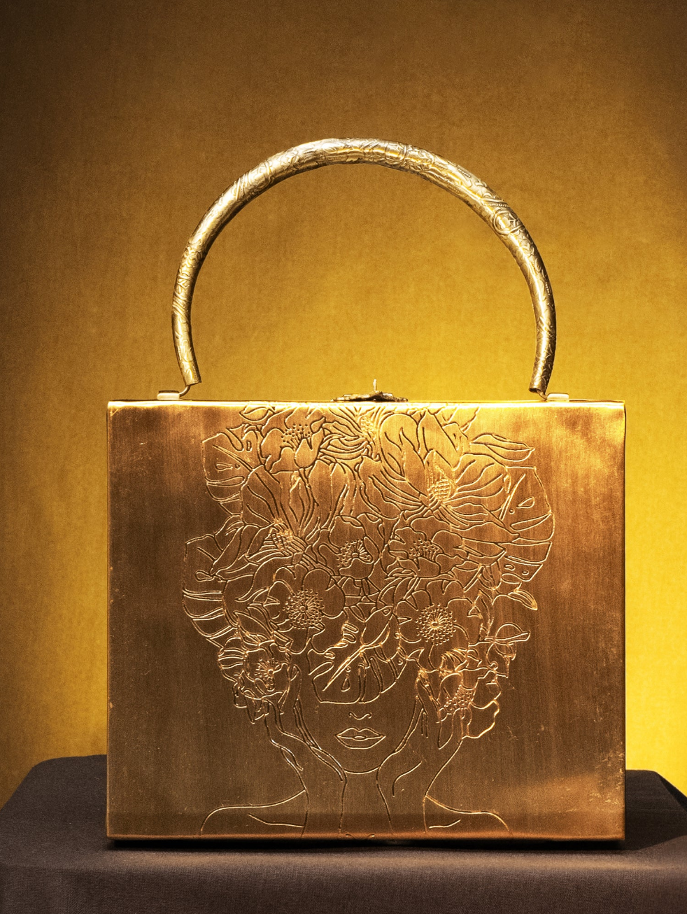 Aafreen Square Diva Brass Bag